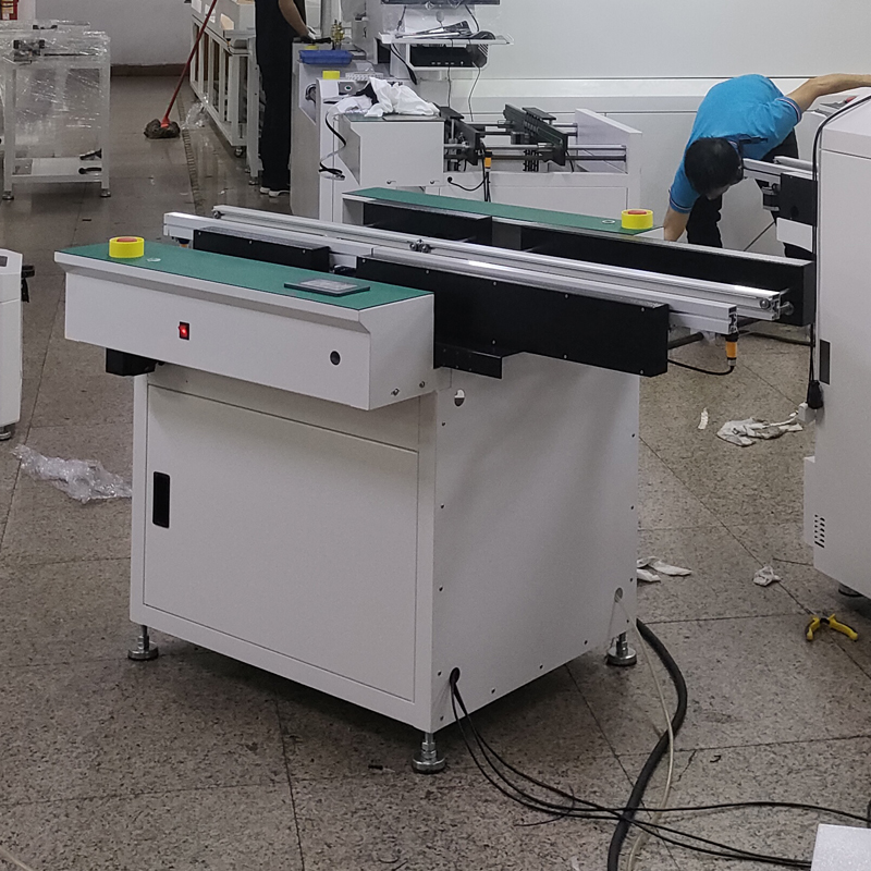 J9九游伸缩升降接驳台