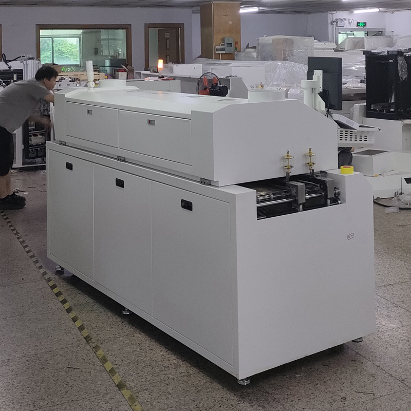 J9九游四温区回流焊